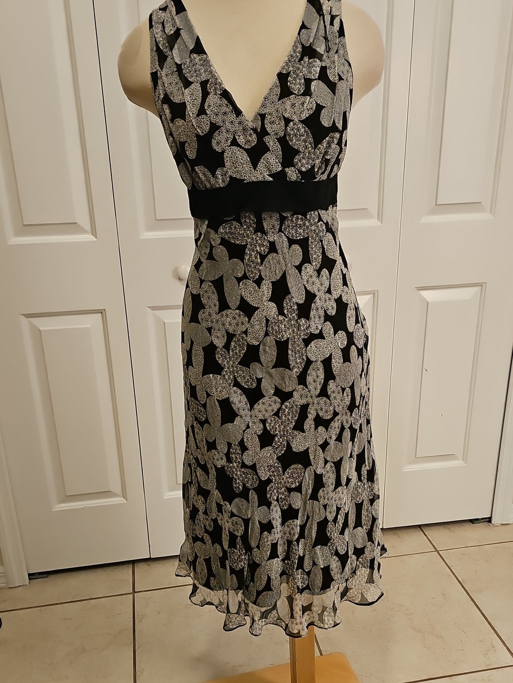 Vintage Butterfly Print Midi Dress‎ Womens Size M Black White Y2K Chiffon Ruffle